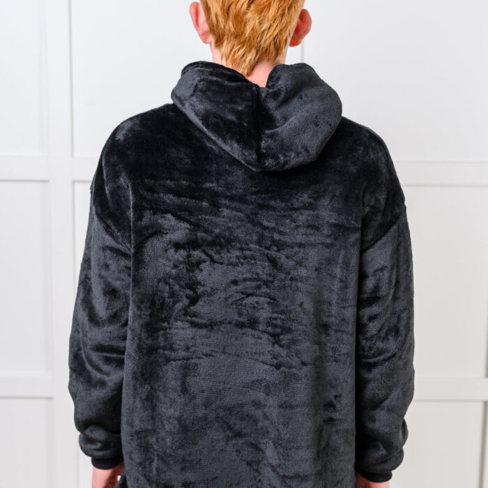 KidsOversizedHoodieBlanketinBlack8