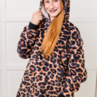 KidsOversizedHoodieBlanketinLeopard5