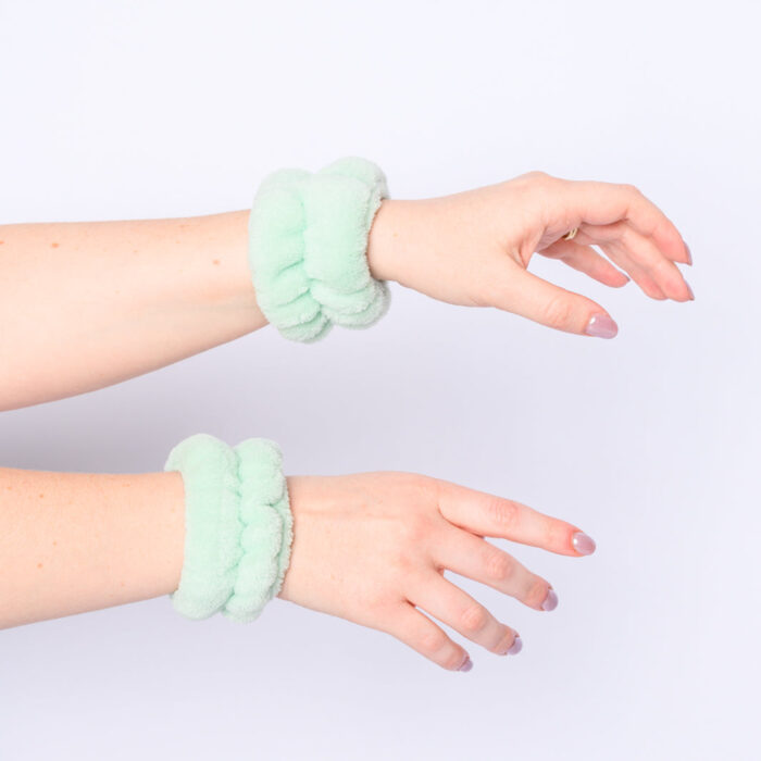 LostinthemomentheadbandandwristbandsetinGreen6